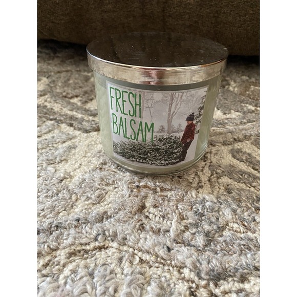 1 Bath & Body Works FRESH BALSAM Large Scented 3-Wick Candle 14.5 oz - Picture 1 of 5